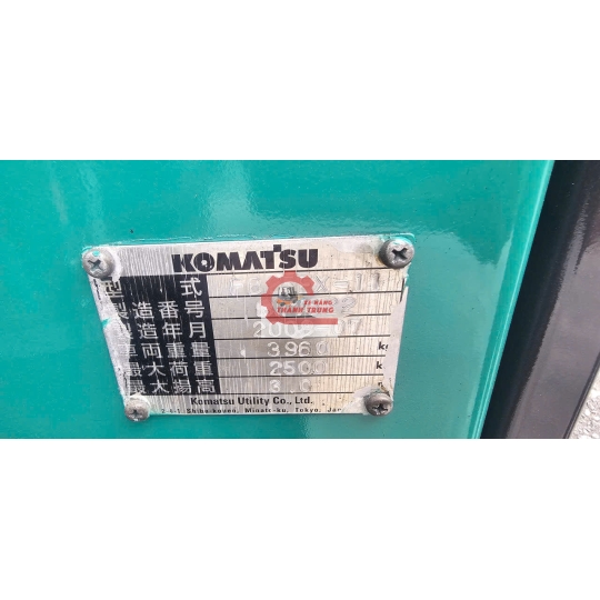 KOMATSU FB25-11.nâng hạ cơ bản.nhật quên sài