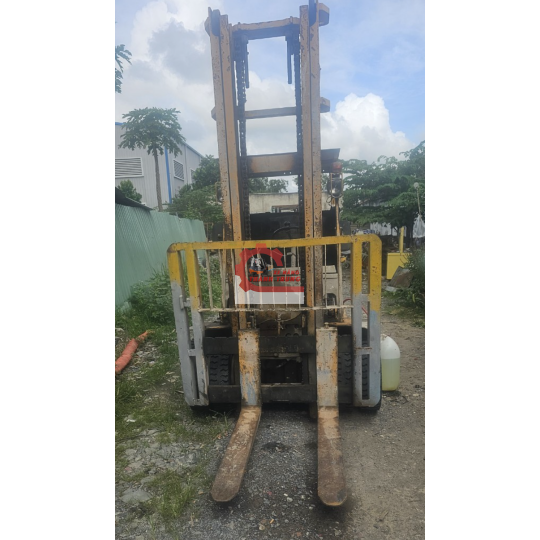 XE NÂNG CŨ KOMATSU FD30-10